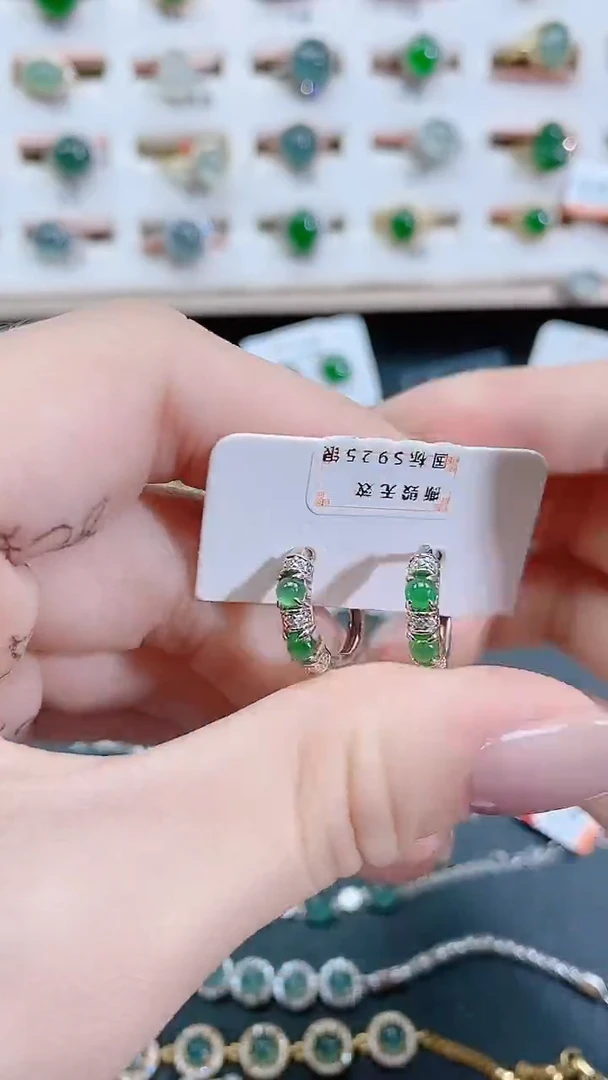 银S925镶嵌翡翠耳饰天然翡翠