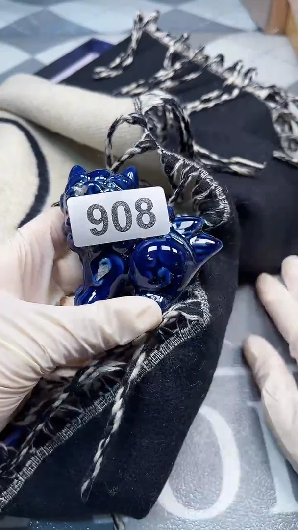 瓷片陶瓷如图所示周边