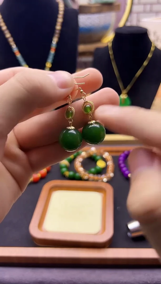 【闪购商品】和田玉耳饰14K金镶嵌E434