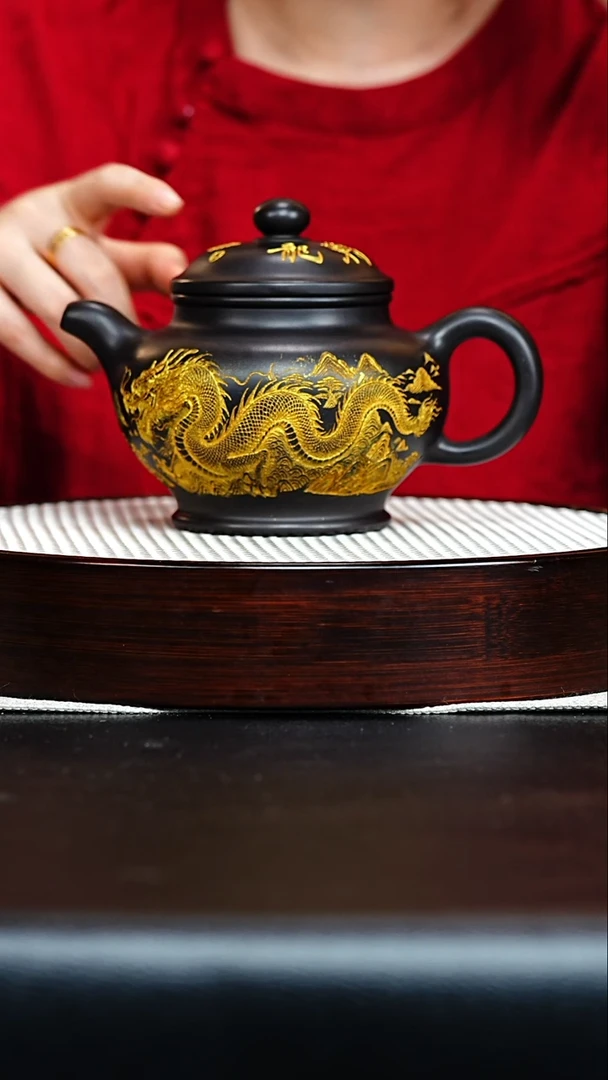 茶壶紫砂掇只  石黄  李雨瑶