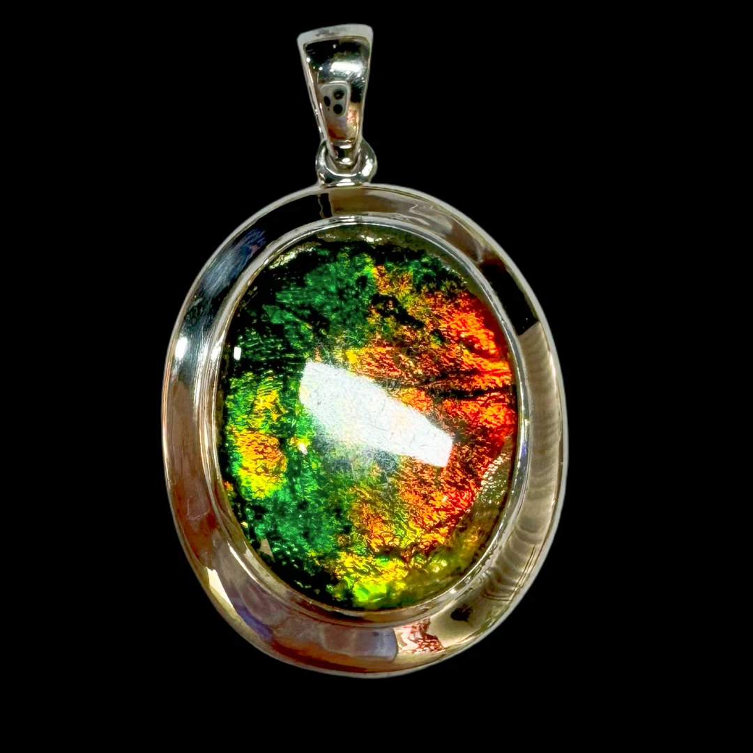 【斑彩石】24mm BC 产地：加拿大 古贝壳P6