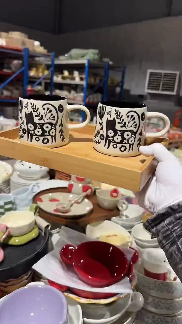 陶瓷2个猫咪杯子微瑕 凑满20元包邮