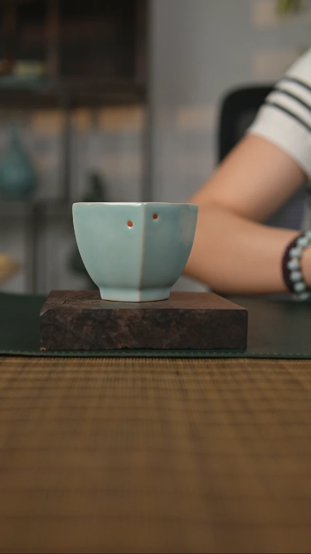 盖碗瑕品仿古釉支钉四方杯‘’‘’‘’