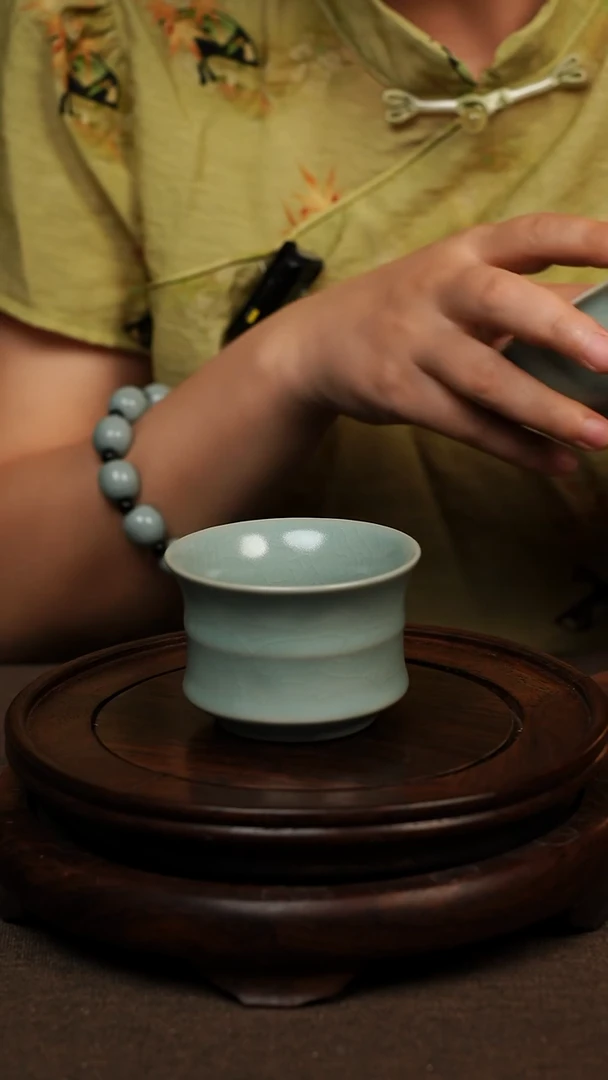 瓷片仿古天青竹节杯100ml 微瑕 不带礼盒