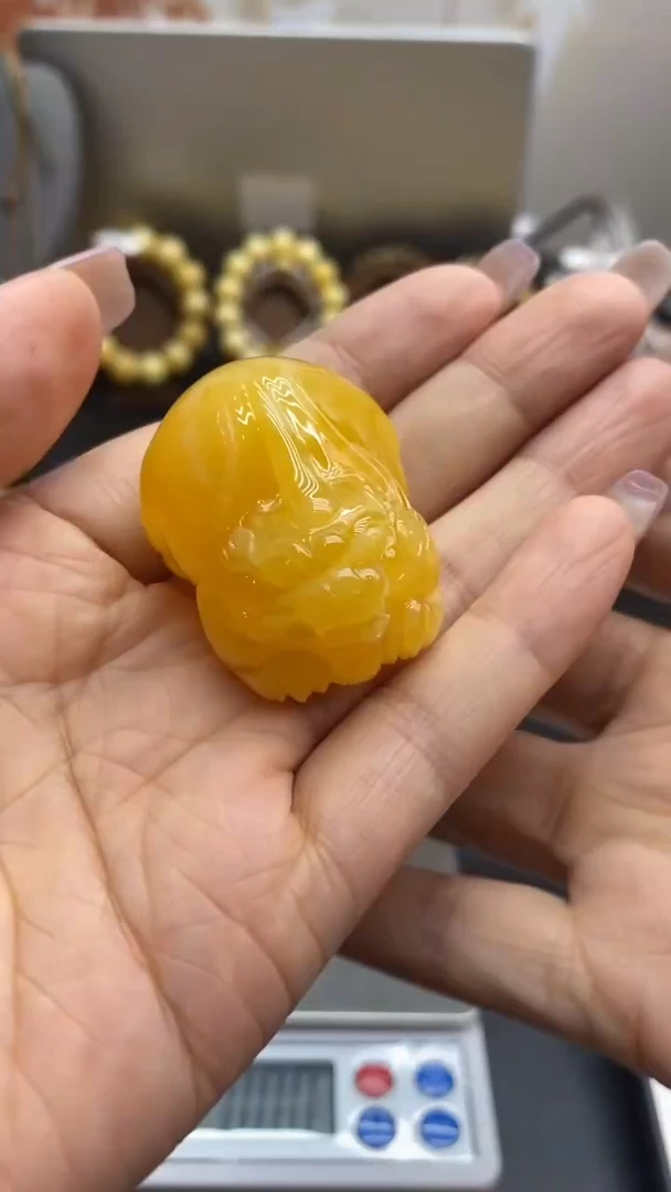 琥珀未镶嵌珠宝奇石2950
