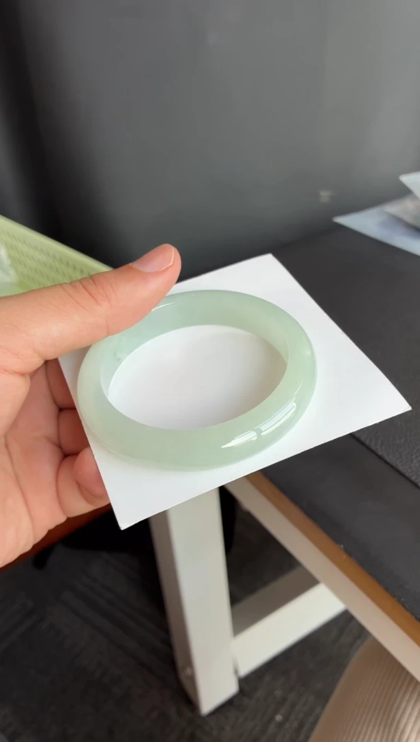 未镶嵌手镯翡翠47号57*12.4*8.3正圈