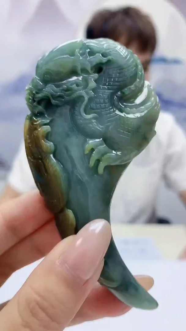 未镶嵌定制翡翠4868xx-毛货挂件13