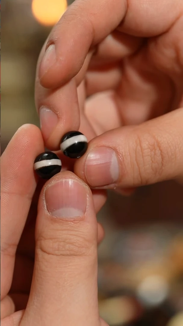 把件柏香籽/百香籽10mm配珠一对