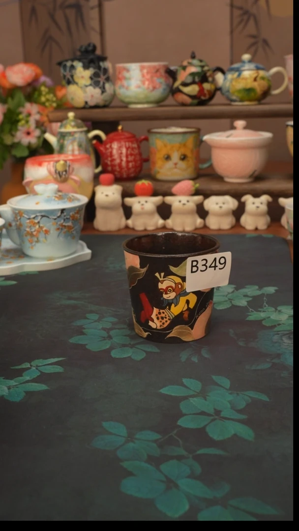 玄之  悟空躺平手握杯349