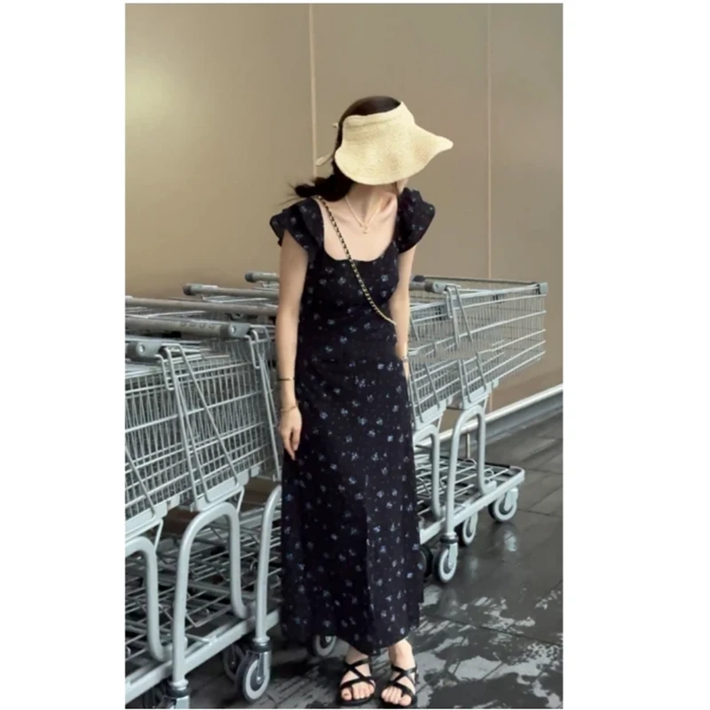 2025年夏季新款韩系显瘦优雅温柔风洋气时尚设计款小碎花连衣裙