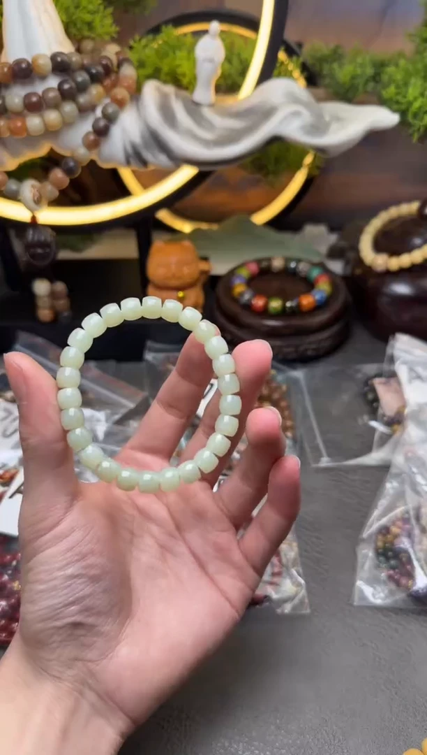 【闪购商品】和田玉手链未镶嵌A878 和田晴水直切