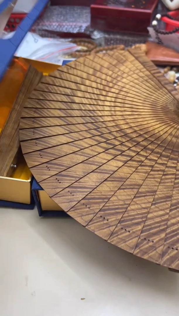 楠木（金丝楠）把件060218金丝楠扇子