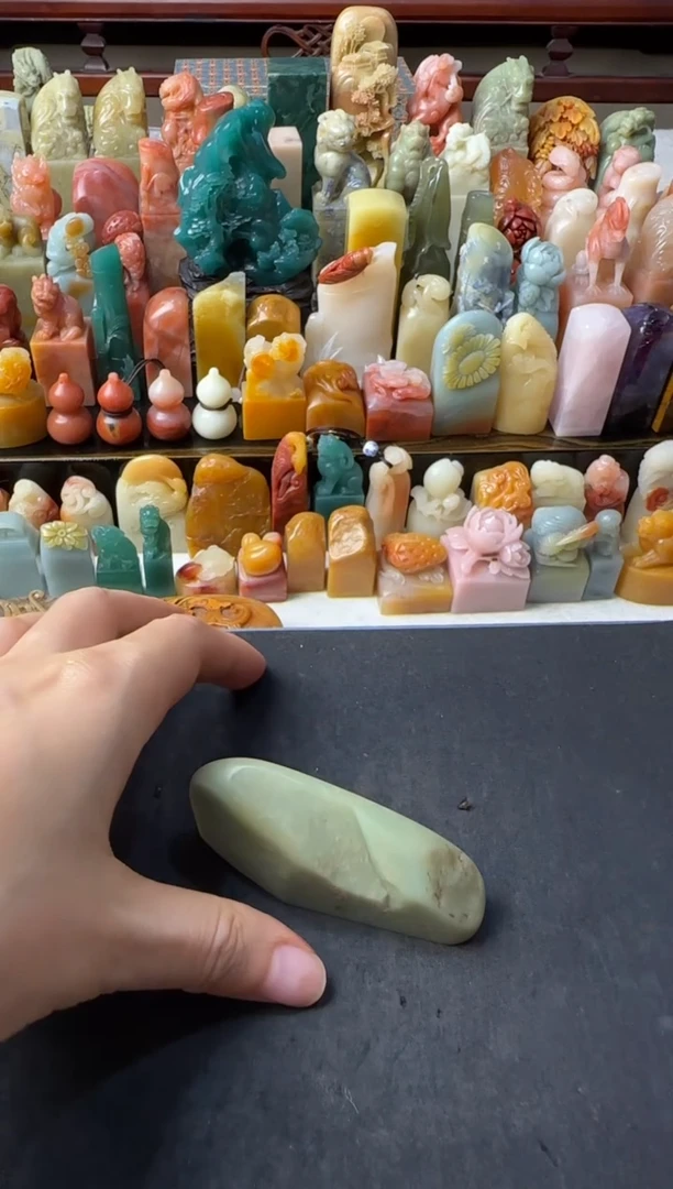 鸡血石印石编号编号3889