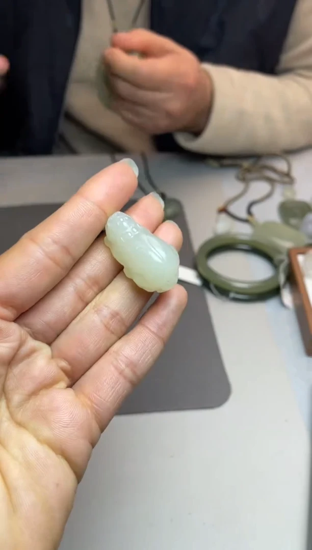 【闪购商品】和田玉颈饰未镶嵌1