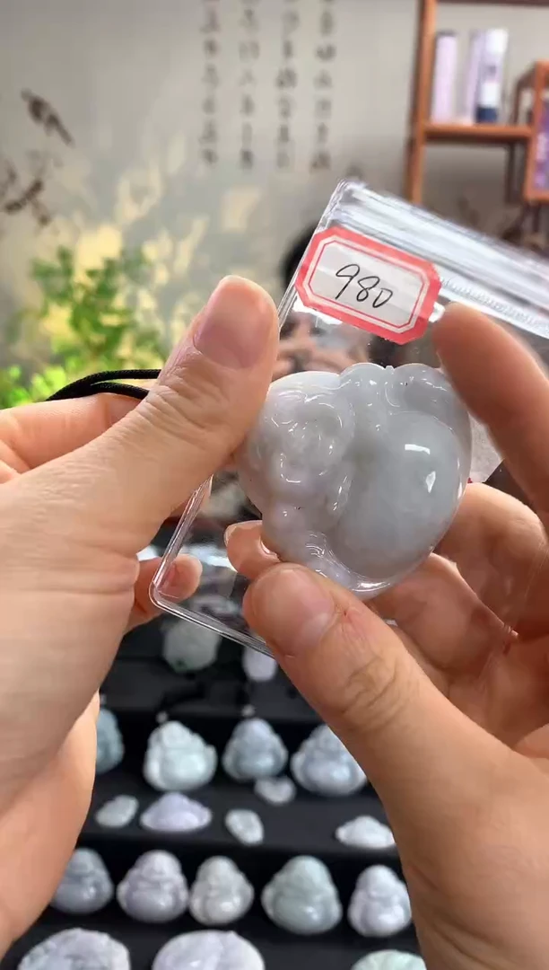 【闪购商品】翡翠颈饰未镶嵌佛公980