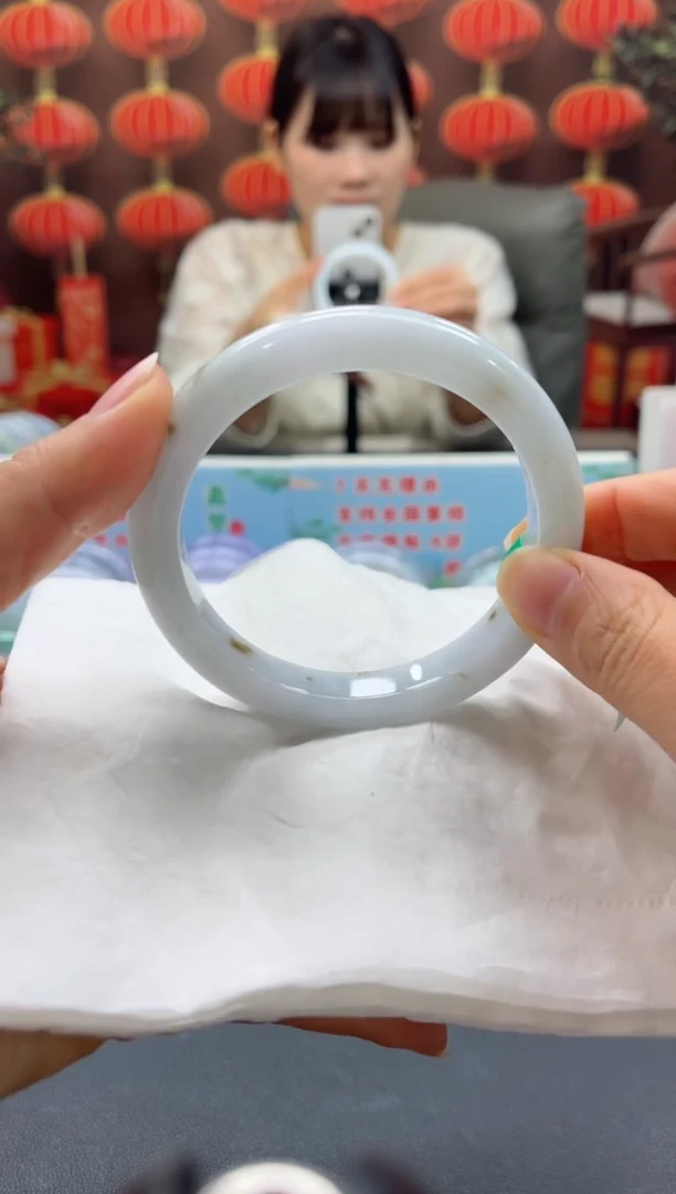 【闪购商品】翡翠手镯未镶嵌00003113