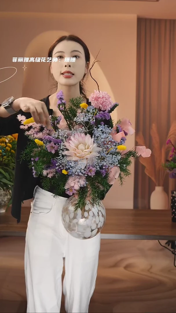 琉璃手工艺品：图片款花+花瓶