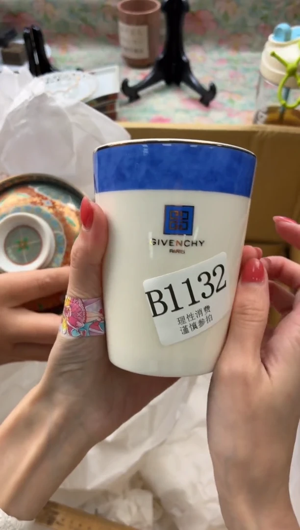 瓷片小*儿      B1132