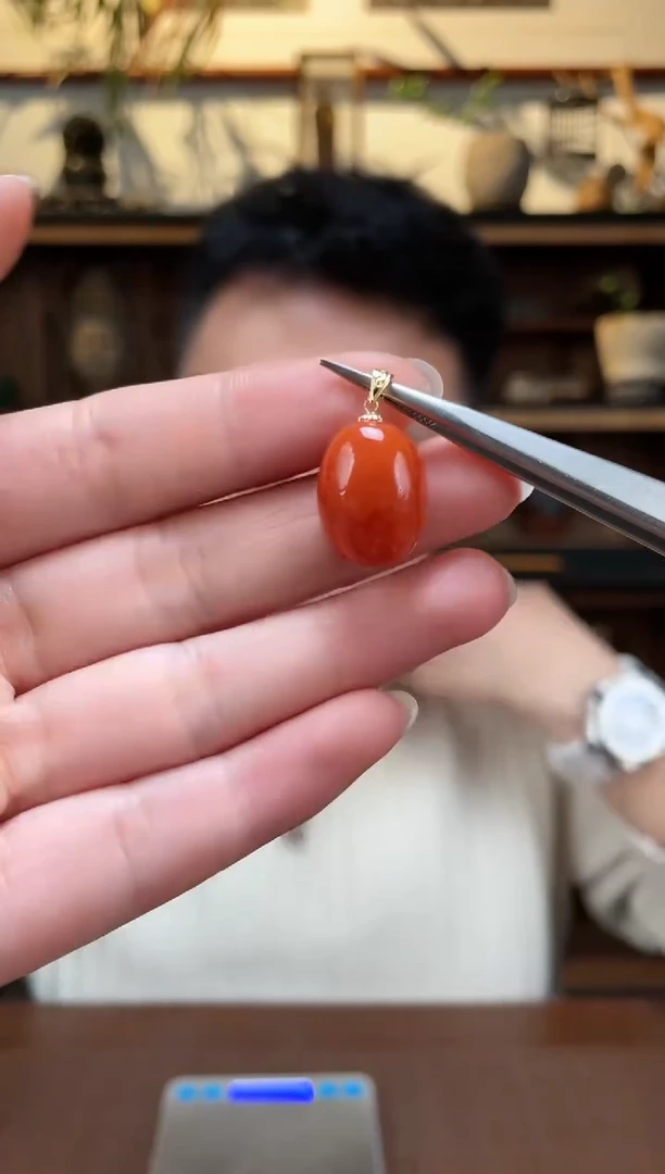 【闪购商品】南红玛瑙吊坠18K金镶嵌18K金南红吊坠JYD赠链