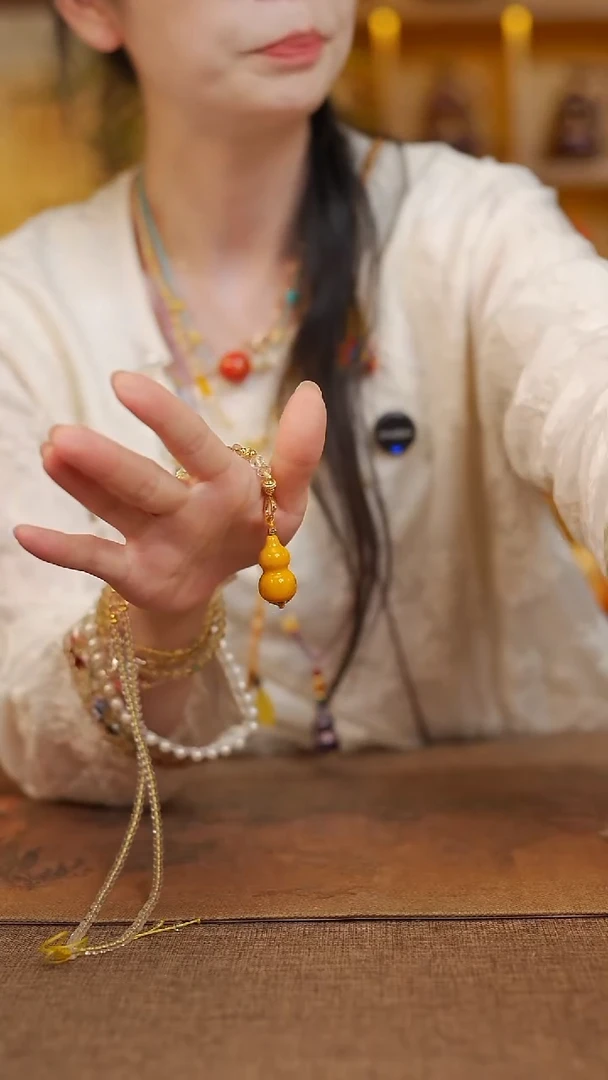 677宴禾堂精工项链-------88