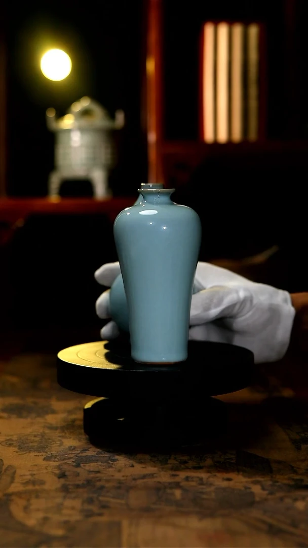 【闪购商品】原矿天青釉小梅瓶