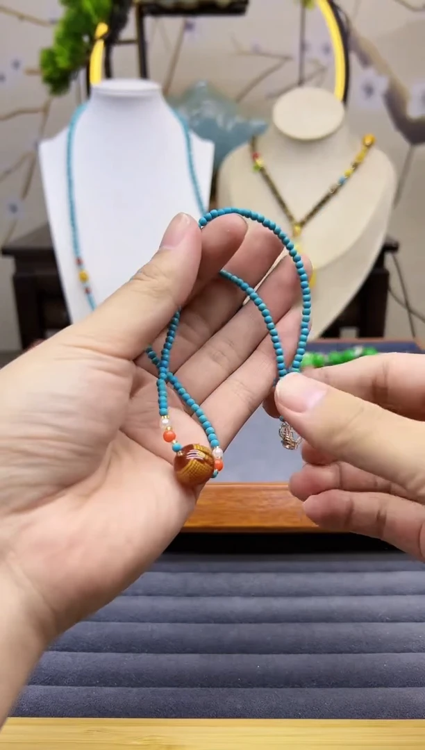 【闪购商品】南红玛瑙颈饰14K金镶嵌x275````````````