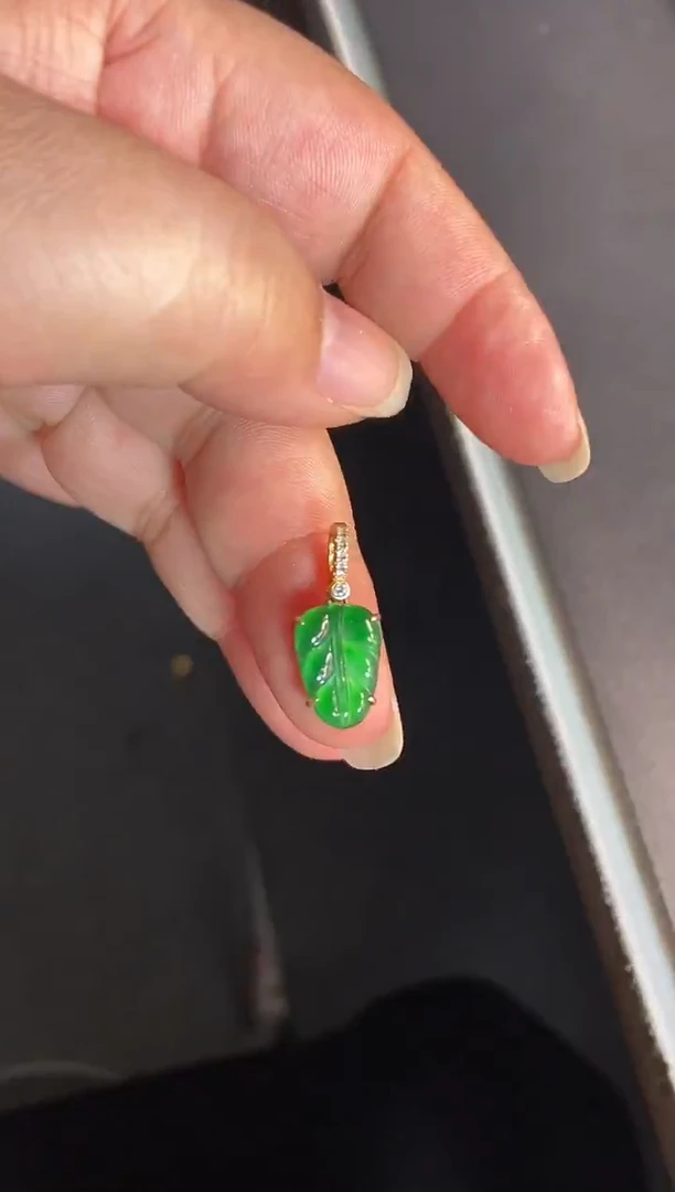 吊坠(不含链)银S925镶嵌翡翠1