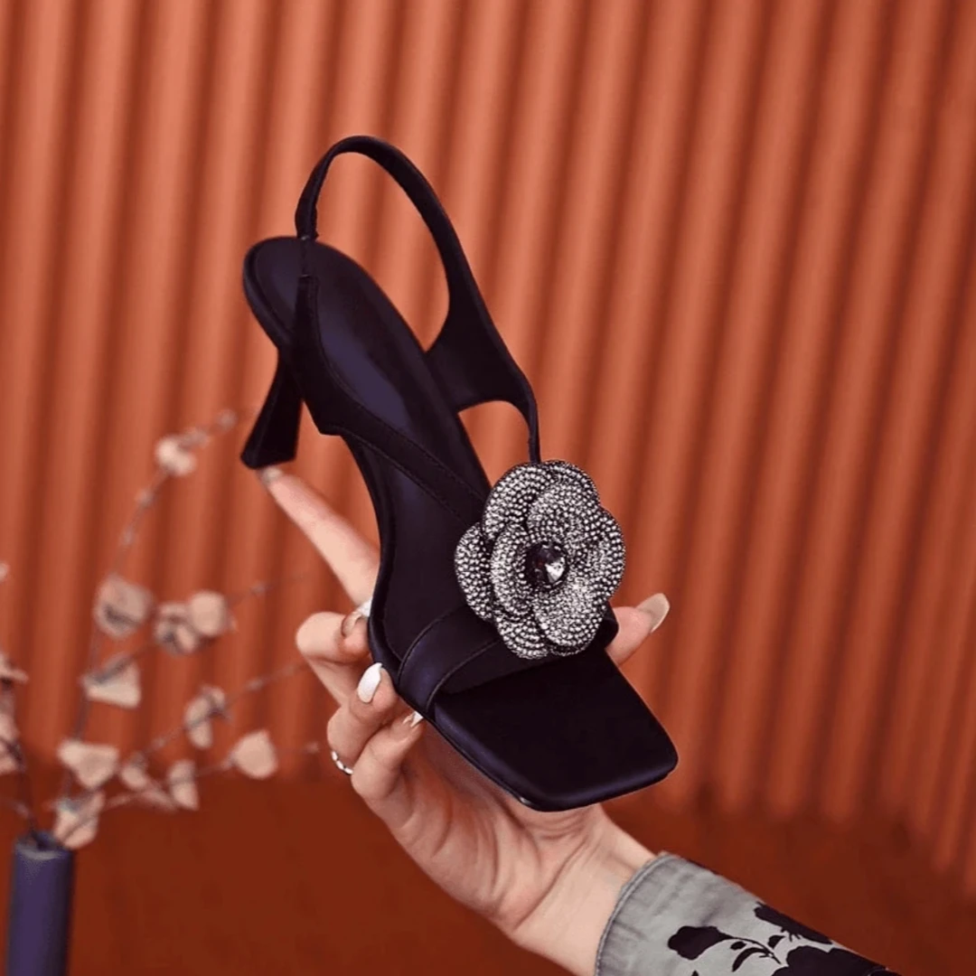 黑色仙女风方头女款百搭外穿时尚气质法式细跟高跟鞋2025爆款