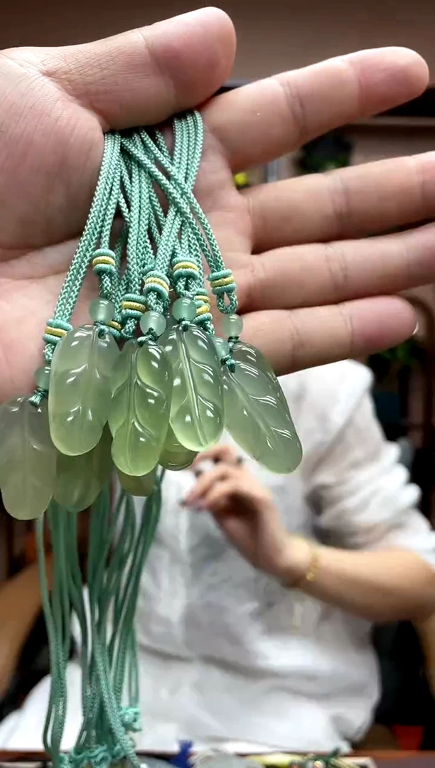 岫玉未镶嵌吊坠多样性发货其中发一