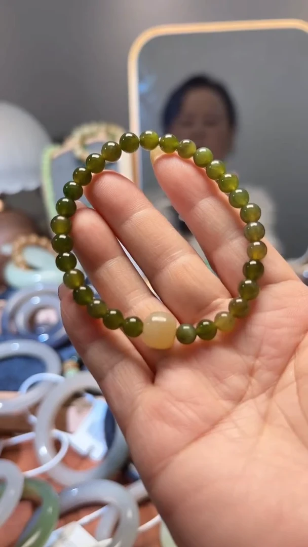 手串未镶嵌和田玉1