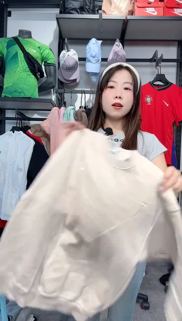 1387   编码 瑕疵款直播间过款为准 尺码 165L