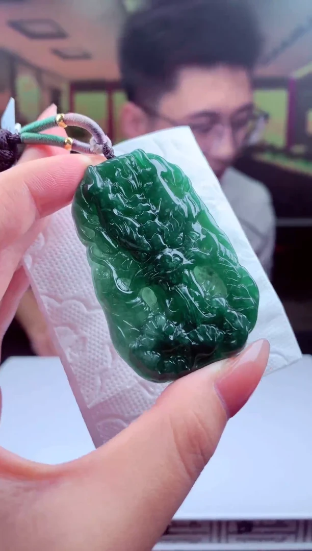 翡翠未镶嵌颈饰天然翡翠（拍一发一）