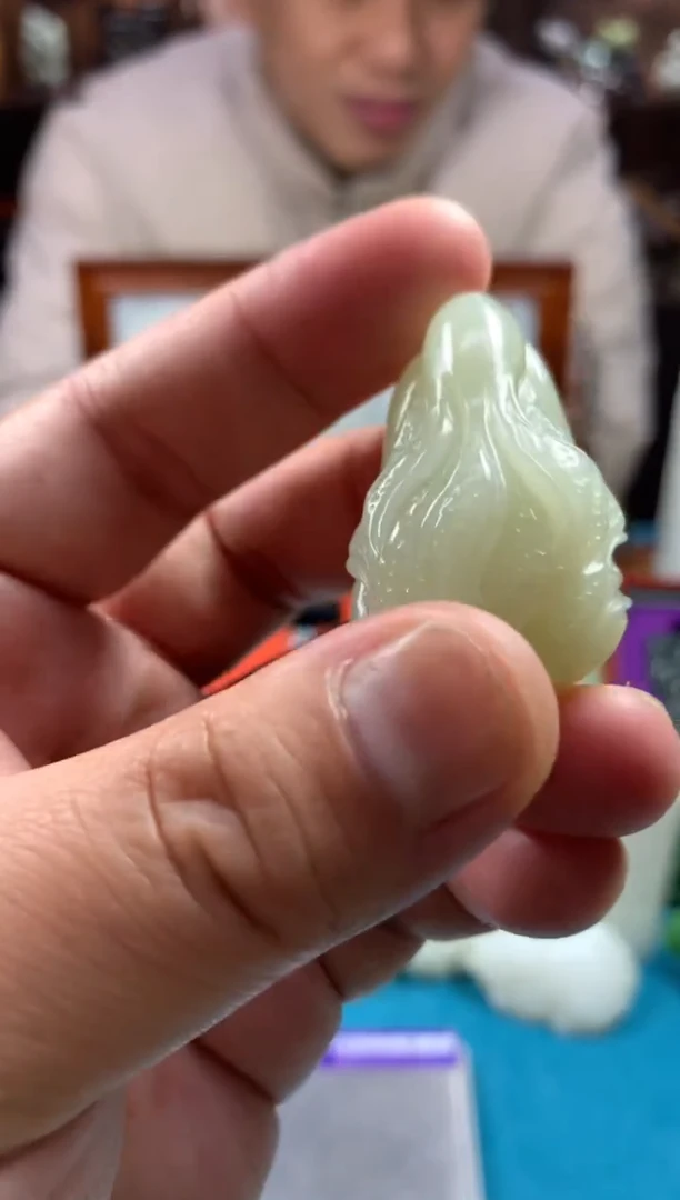 颈饰未镶嵌和田玉拍一发一