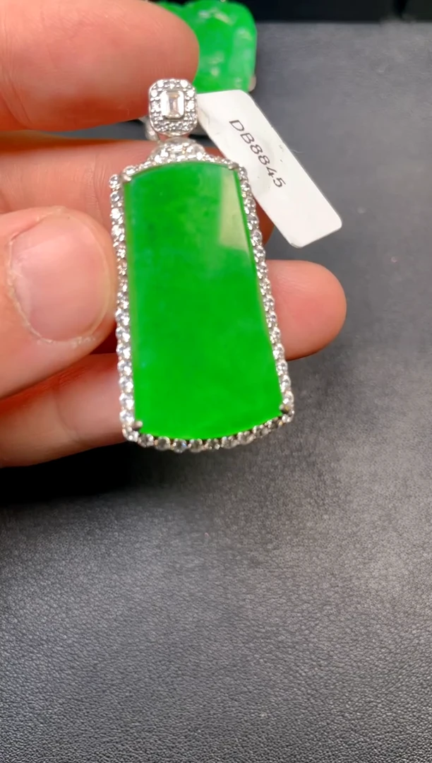 吊坠(不含链)银S925镶嵌翡翠吊坠