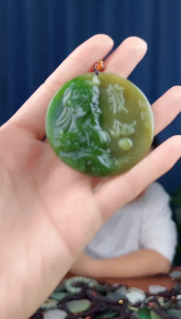 颈饰未镶嵌和田玉拍一发一，多样性发货