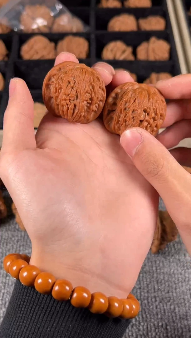 把件文玩核桃红皮磨盘7号