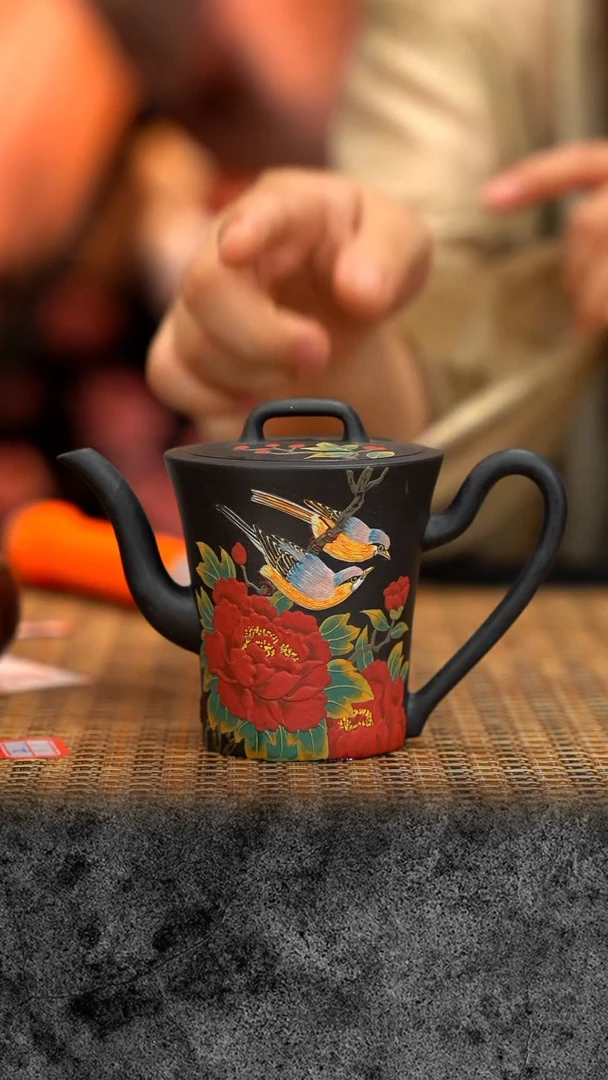 紫砂 宜兴紫砂 QMJ  曲壶