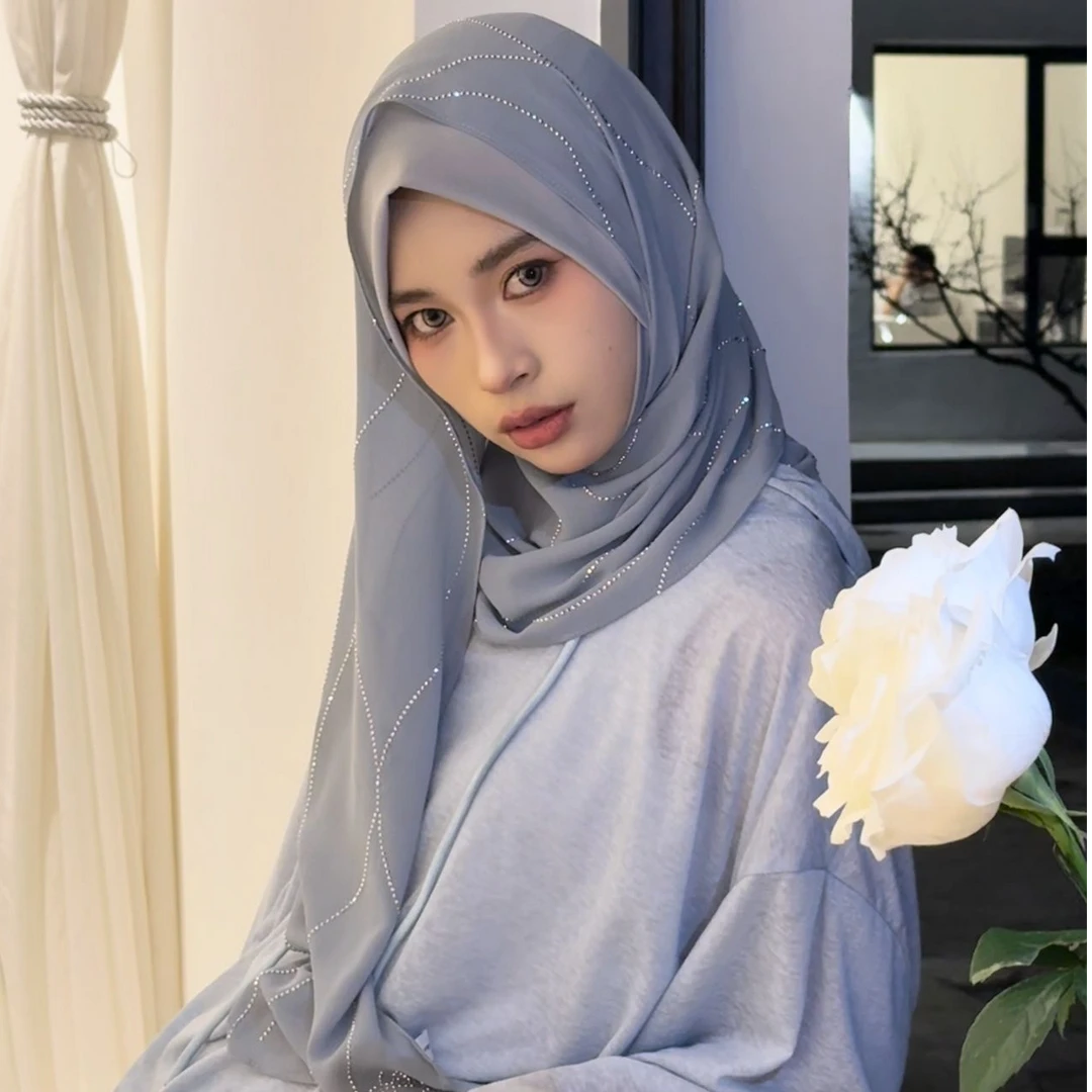 AGN阿古娜新品烫钻波漾绕巾