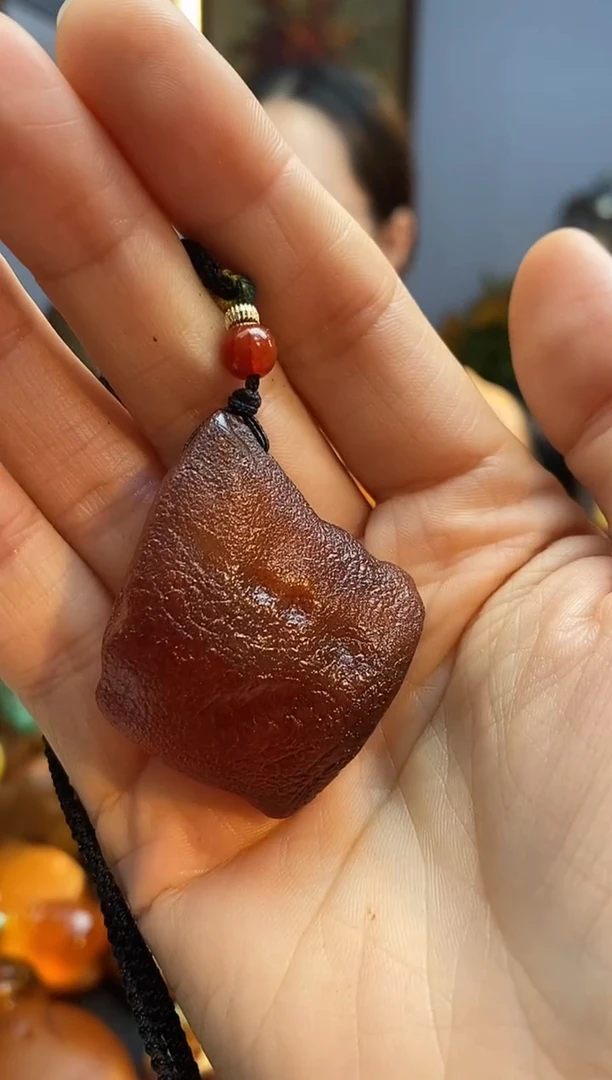 琥珀颈饰未镶嵌吊坠
