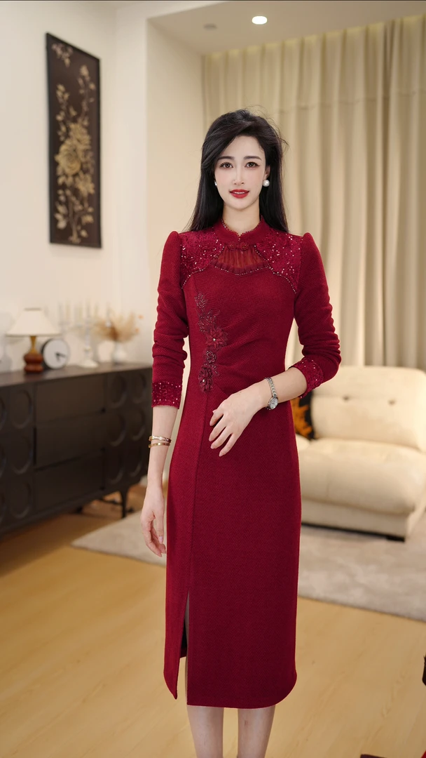 【 DLS5Q302】绣花改良旗袍轻奢冬季加厚修身显端精致连衣裙