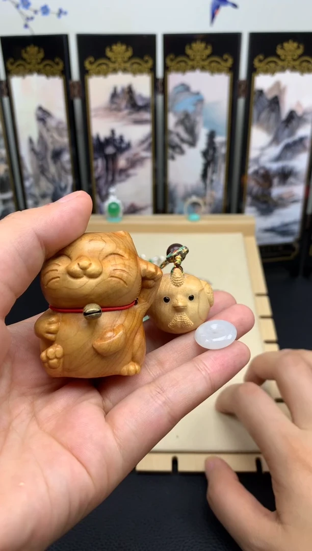 翡翠未镶嵌颈饰///////////////