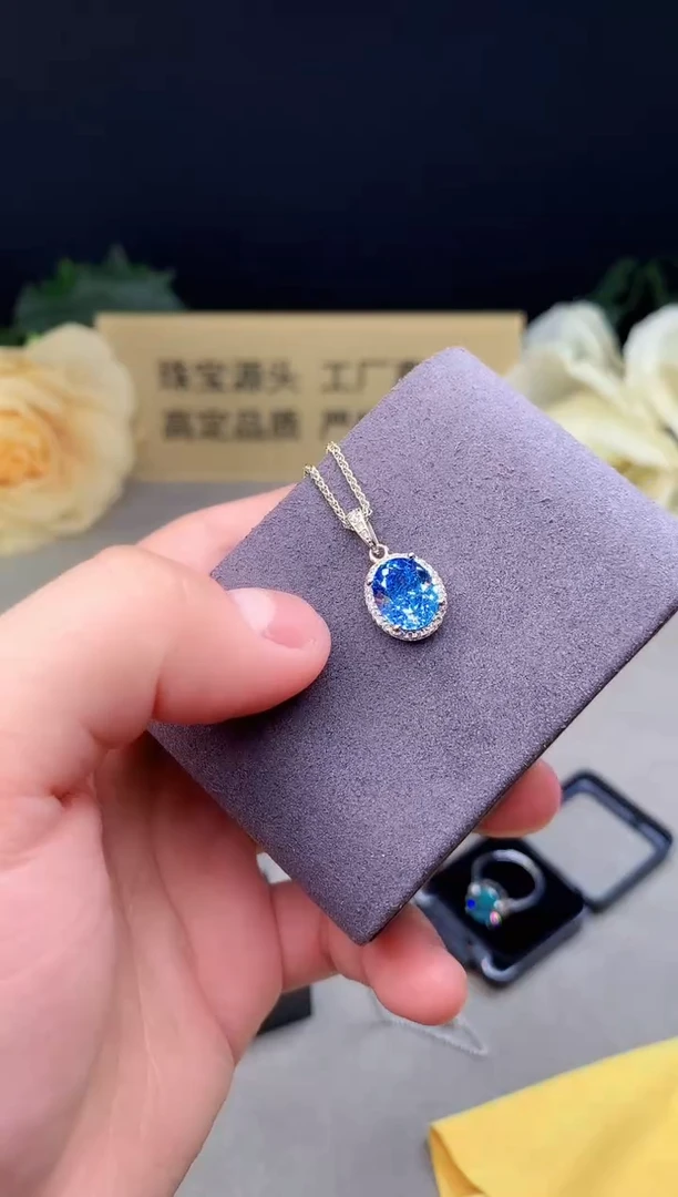 银S925镶嵌颈饰海蓝宝石8888