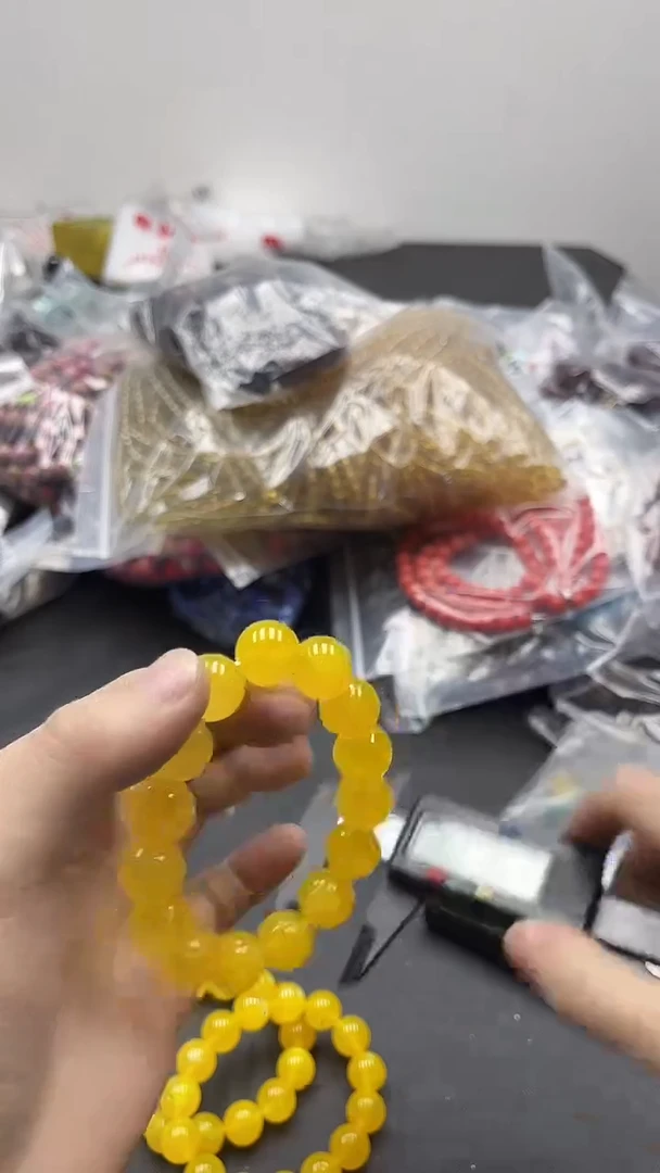 【闪购商品】硅化珊瑚手串未镶嵌158