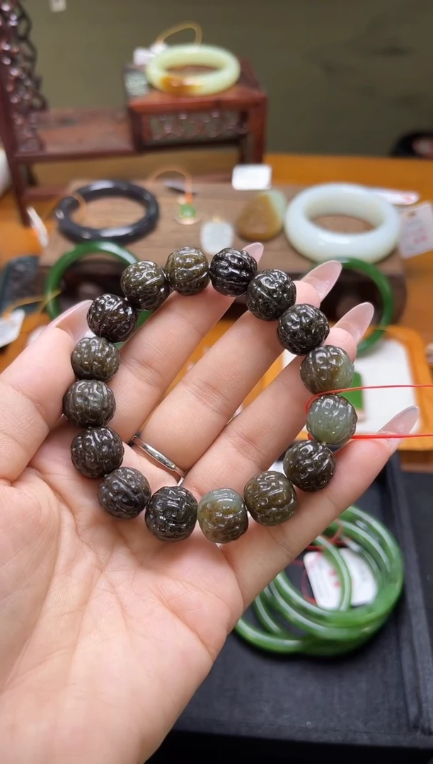 未镶嵌手串和田玉卡14吐拉牧场 核桃