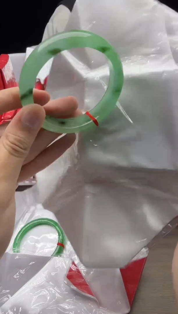 未镶嵌手镯翡翠A69