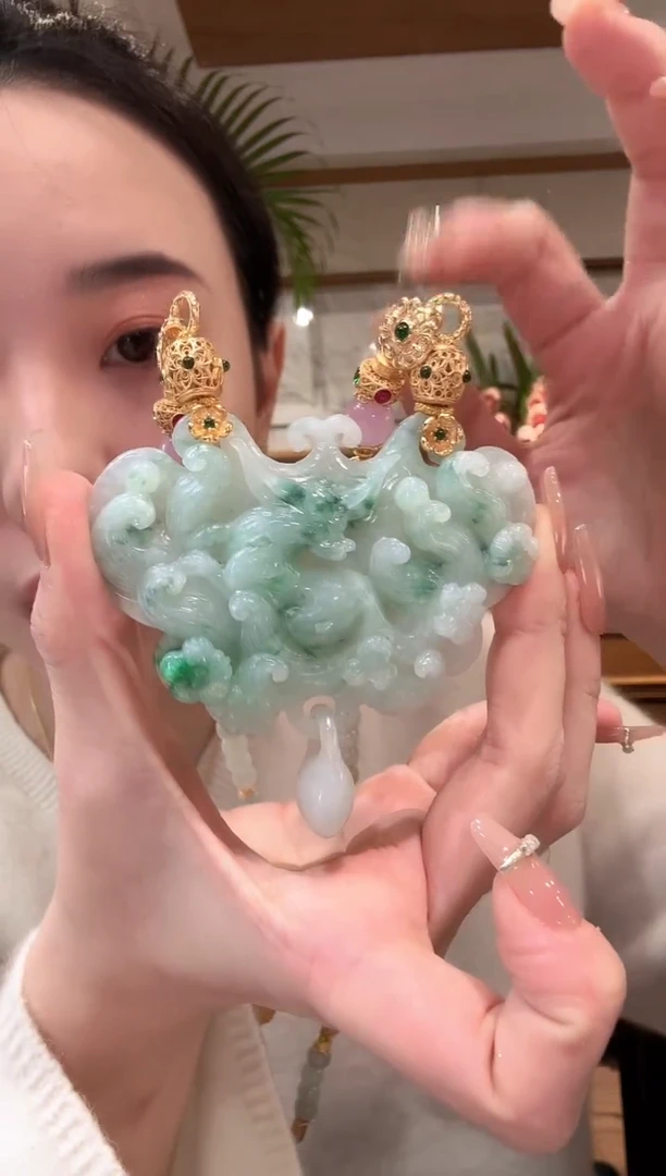 【闪购商品】翡翠颈饰未镶嵌国风