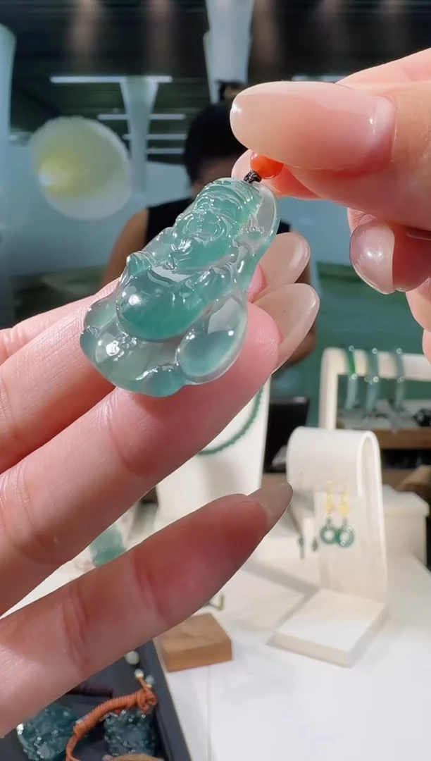 翡翠未镶嵌吊坠(不含链)财神