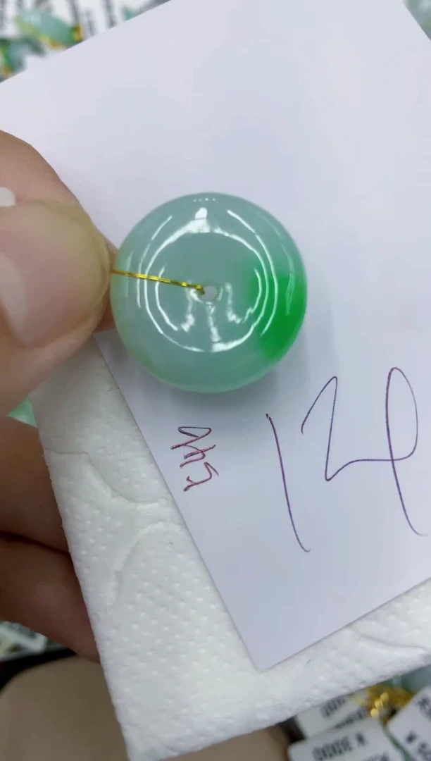 颈饰未镶嵌翡翠11111111111