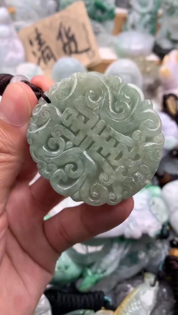 吊坠(不含链)未镶嵌翡翠1