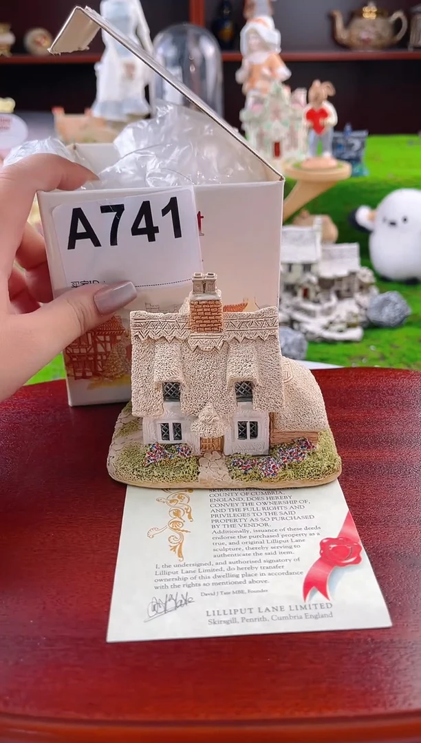 【闪购商品】紫砂茶宠Lilliput中古小房子741